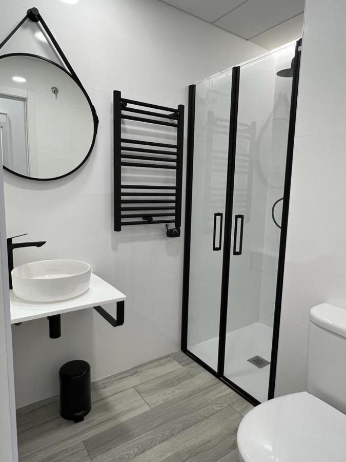 Habitacion Praga Style มาดริด ภายนอก รูปภาพ